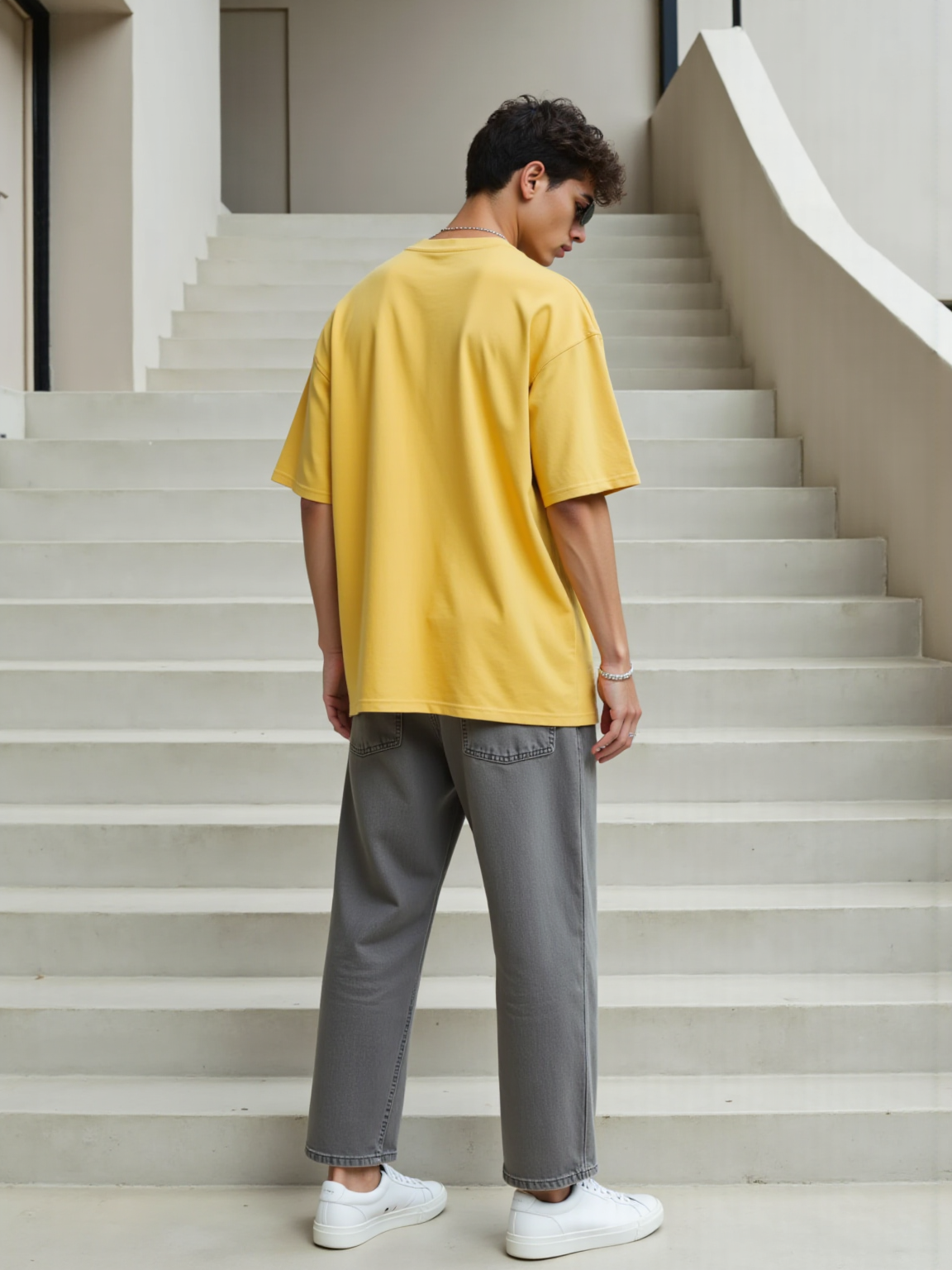 Beastly Blades / Inosuke's Oversized T-shirt -For Men- Sleekandpeek