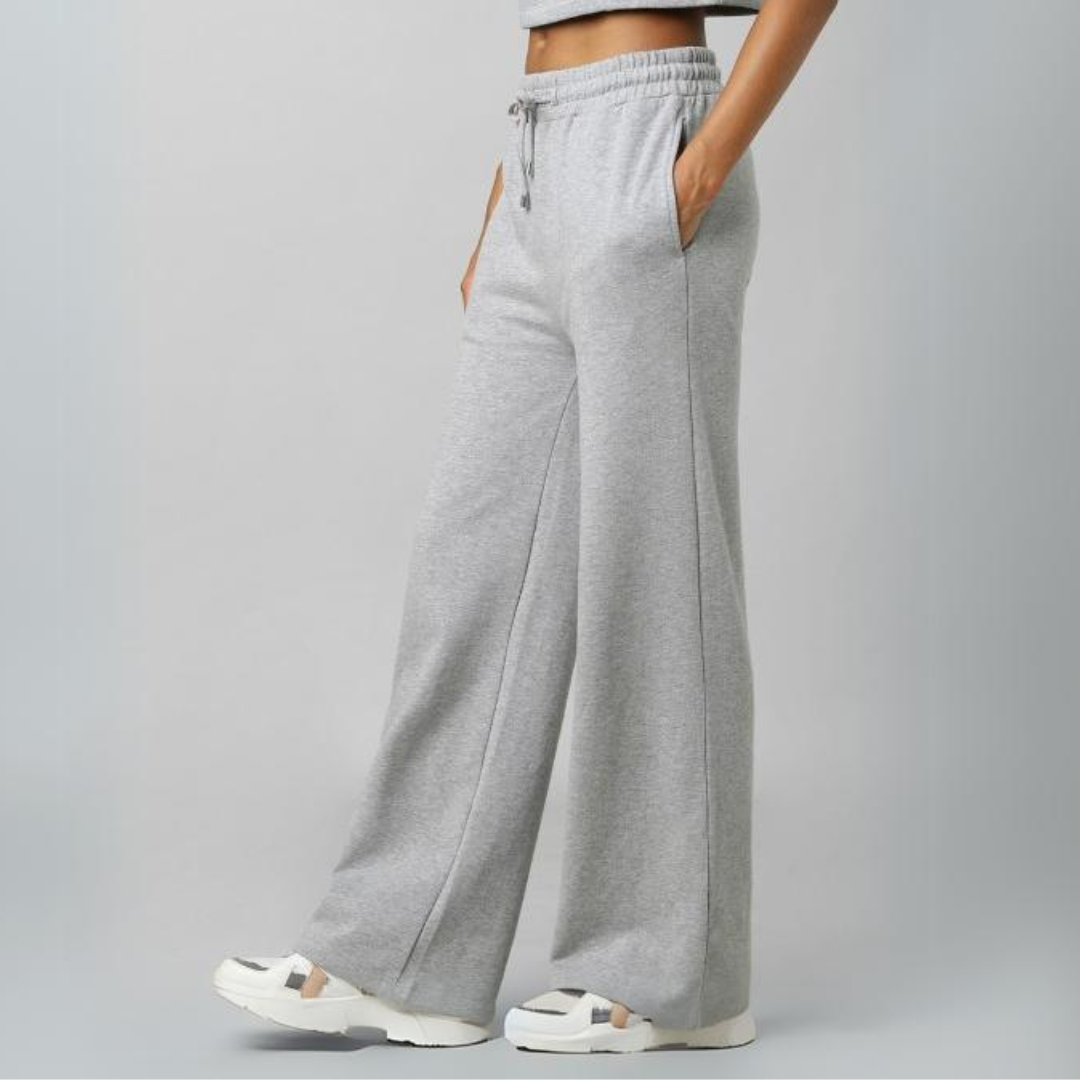 Women's Essential Relax-Fit Joggers