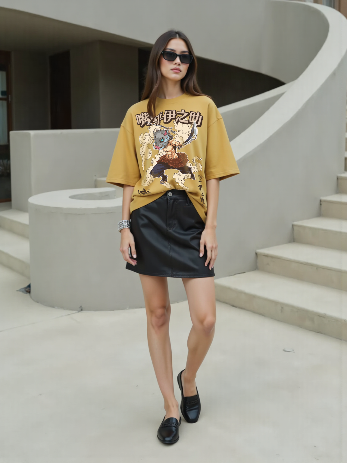 Beastly Blades / Inosuke's Oversized T-shirt -For Women- Sleekandpeek