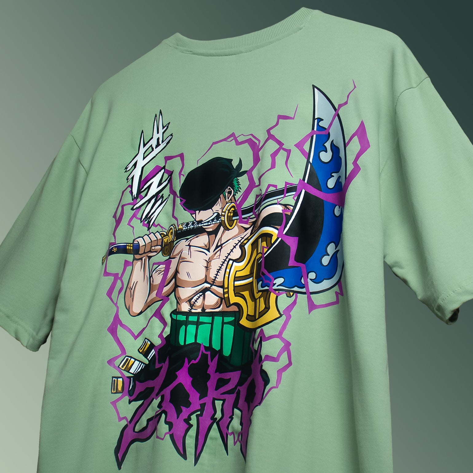 One Piece: Zoro Oversized T-shirt - SleekandPeek
