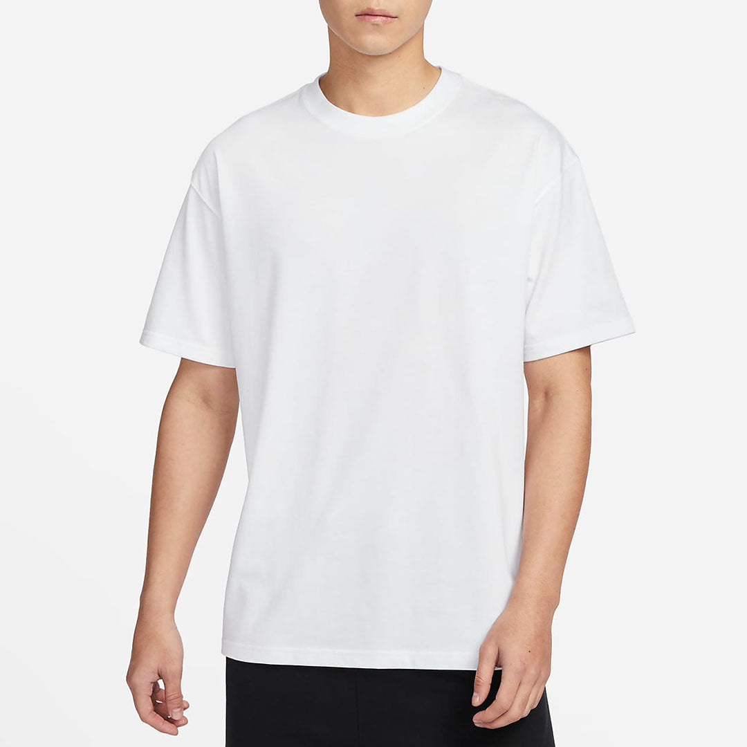 Solid: White Oversized T-shirt - SleekandPeek